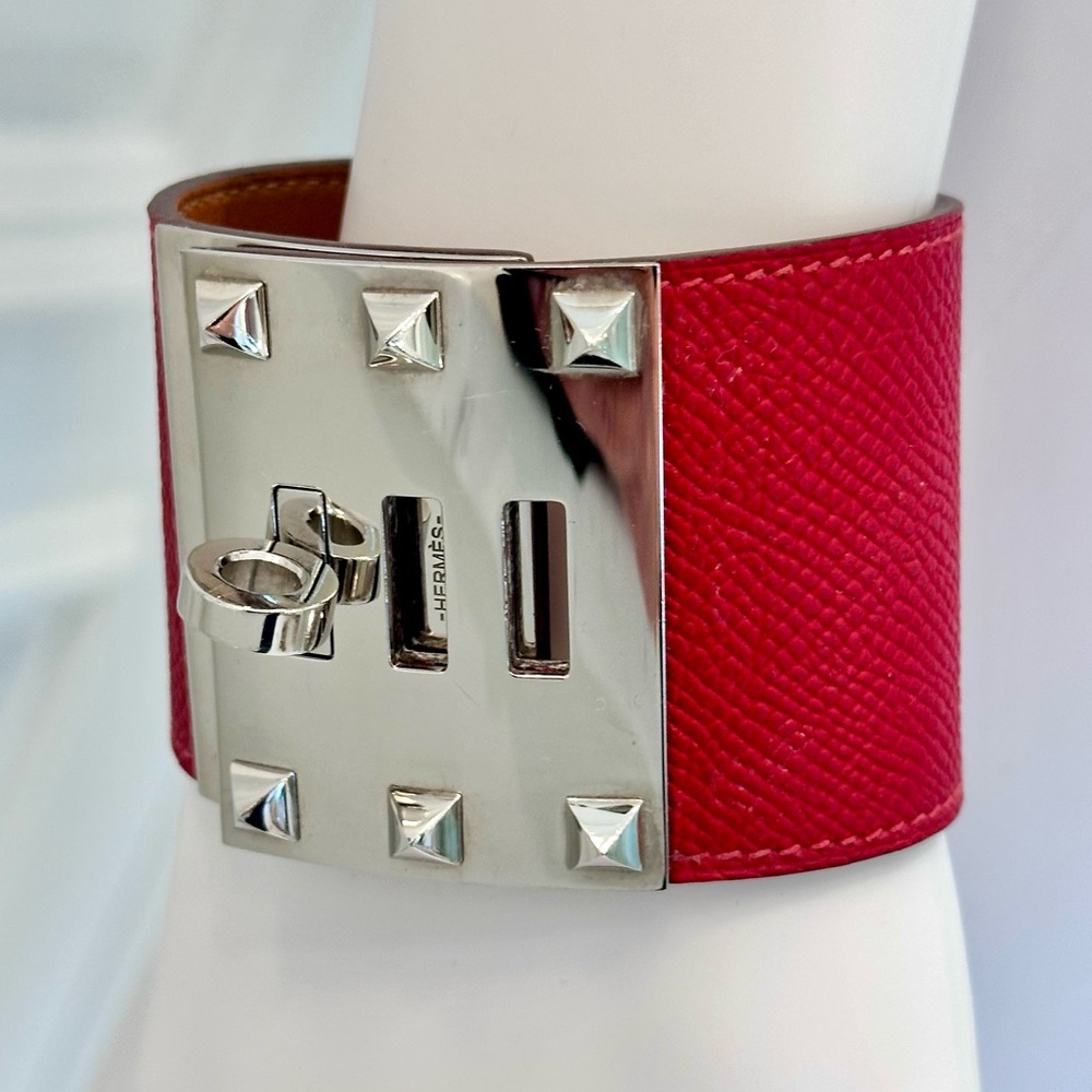 Hermès Kelly Dog leather cuff bracelet with Silver Platinum hardware red